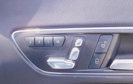 Mercedes-Benz CLA, 2017 год, 1 900 000 рублей, 13 фотография