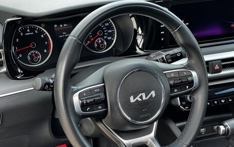 KIA K5, 2022 год, 2 600 000 рублей, 10 фотография