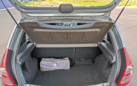 Renault Sandero I, 2010 год, 790 000 рублей, 17 фотография