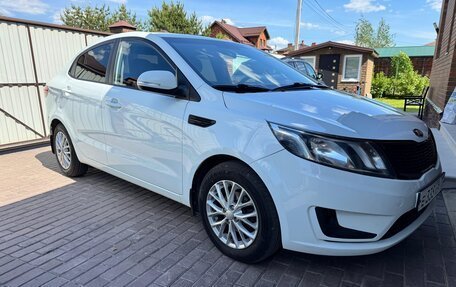 KIA Rio III рестайлинг, 2013 год, 930 000 рублей, 13 фотография