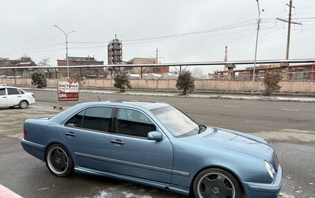 Mercedes-Benz E-Класс AMG, 1998 год, 850 000 рублей, 2 фотография