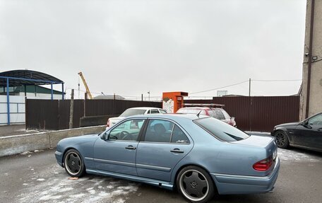 Mercedes-Benz E-Класс AMG, 1998 год, 850 000 рублей, 3 фотография