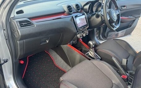 Suzuki Swift V, 2022 год, 1 400 000 рублей, 13 фотография