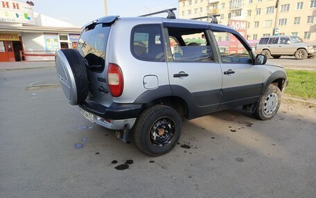 Chevrolet Niva I рестайлинг, 2004 год, 360 000 рублей, 3 фотография