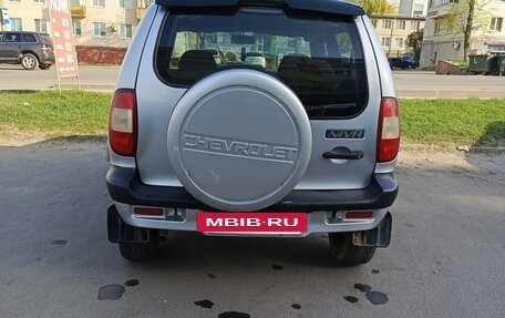 Chevrolet Niva I рестайлинг, 2004 год, 360 000 рублей, 5 фотография