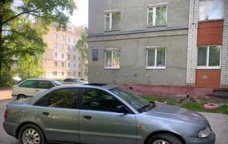 Audi A4, 1996 год, 240 000 рублей, 10 фотография