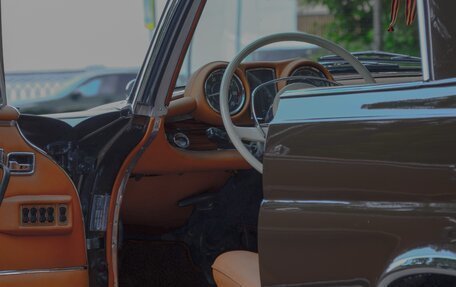 Mercedes-Benz W111, 1967 год, 11 999 999 рублей, 9 фотография