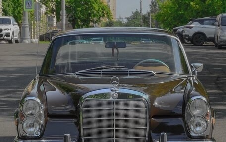 Mercedes-Benz W111, 1967 год, 11 999 999 рублей, 4 фотография