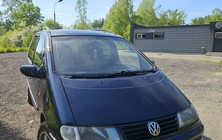 Volkswagen Sharan I рестайлинг, 1996 год, 290 000 рублей, 17 фотография