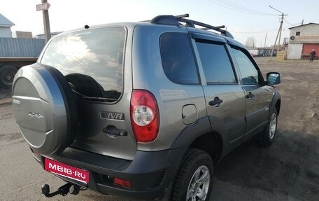 Chevrolet Niva I рестайлинг, 2016 год, 680 000 рублей, 3 фотография