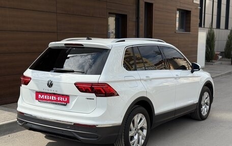 Volkswagen Tiguan II, 2021 год, 3 305 000 рублей, 8 фотография