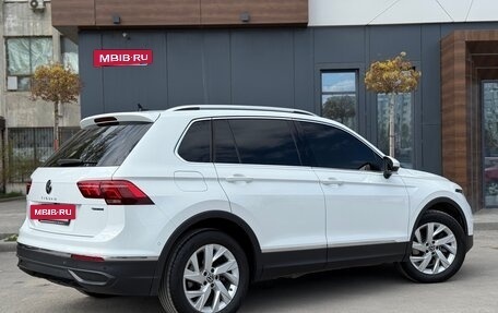 Volkswagen Tiguan II, 2021 год, 3 305 000 рублей, 6 фотография