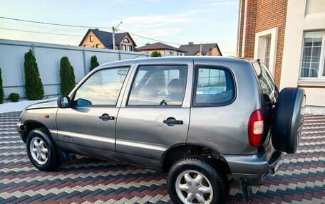 Chevrolet Niva I рестайлинг, 2004 год, 320 000 рублей, 3 фотография