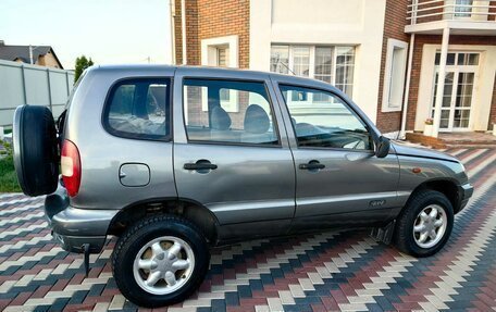 Chevrolet Niva I рестайлинг, 2004 год, 320 000 рублей, 10 фотография