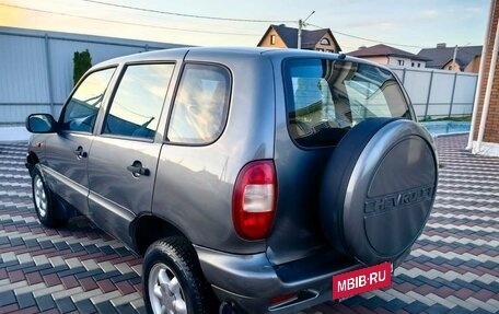 Chevrolet Niva I рестайлинг, 2004 год, 320 000 рублей, 16 фотография