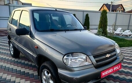 Chevrolet Niva I рестайлинг, 2004 год, 320 000 рублей, 11 фотография