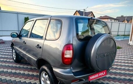 Chevrolet Niva I рестайлинг, 2004 год, 320 000 рублей, 8 фотография