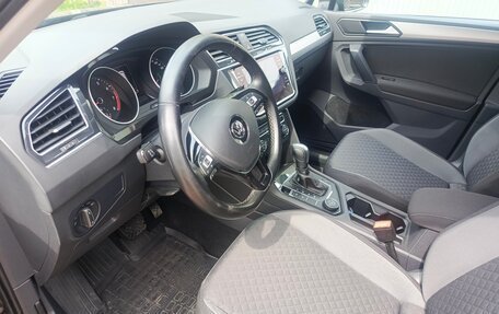 Volkswagen Tiguan II, 2020 год, 2 100 000 рублей, 9 фотография
