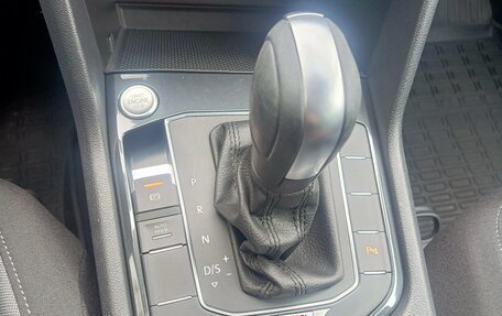 Volkswagen Tiguan II, 2020 год, 2 100 000 рублей, 14 фотография