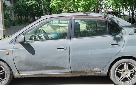 Toyota Prius IV XW50, 2001 год, 290 000 рублей, 4 фотография