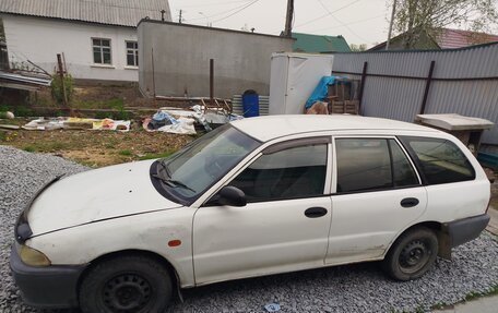 Mitsubishi Libero I рестайлинг, 2001 год, 120 000 рублей, 4 фотография