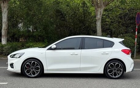 Ford Focus IV, 2021 год, 1 475 000 рублей, 3 фотография
