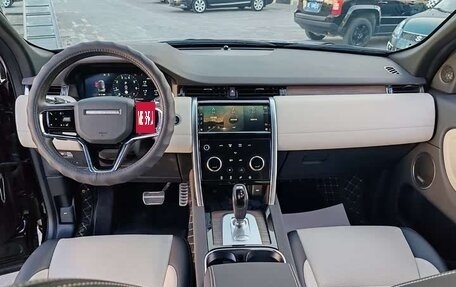 Land Rover Discovery Sport I рестайлинг, 2021 год, 2 800 000 рублей, 8 фотография