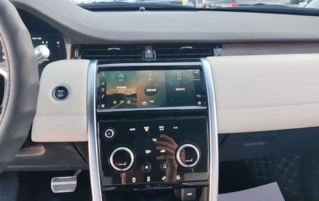 Land Rover Discovery Sport I рестайлинг, 2021 год, 2 800 000 рублей, 10 фотография