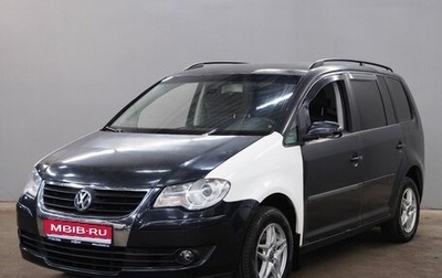 Volkswagen Touran III, 2006 год, 520 000 рублей, 1 фотография