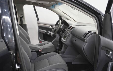 Volkswagen Touran III, 2006 год, 520 000 рублей, 10 фотография
