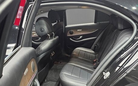 Mercedes-Benz E-Класс, 2018 год, 2 999 000 рублей, 12 фотография