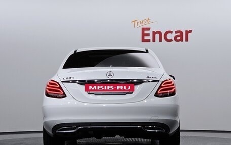Mercedes-Benz C-Класс, 2018 год, 2 900 000 рублей, 4 фотография
