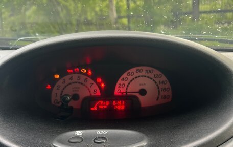 Toyota Vitz, 2002 год, 550 000 рублей, 13 фотография