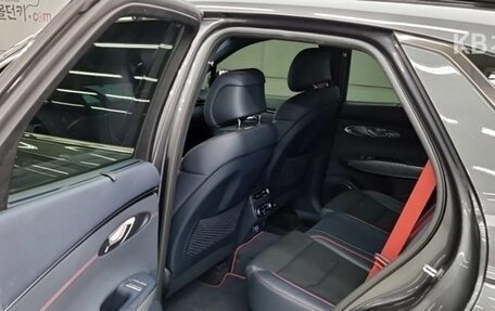 Genesis GV70, 2022 год, 3 400 000 рублей, 8 фотография