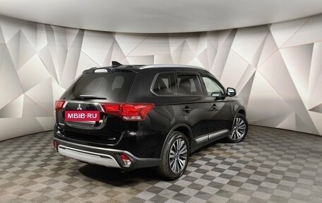 Mitsubishi Outlander III рестайлинг 3, 2020 год, 2 143 000 рублей, 2 фотография
