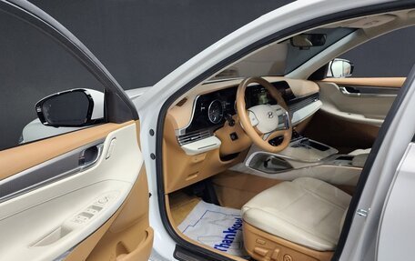 Hyundai Grandeur, 2021 год, 2 400 000 рублей, 10 фотография