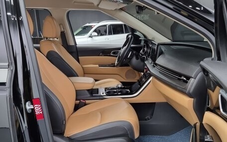 KIA Carnival, 2022 год, 2 400 000 рублей, 10 фотография