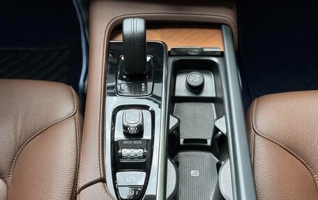 Volvo XC90 II рестайлинг, 2021 год, 4 400 900 рублей, 8 фотография