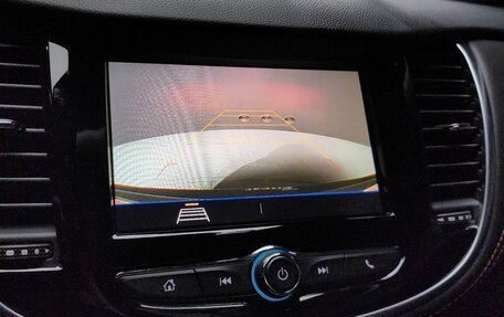 Chevrolet Trax, 2020 год, 1 400 000 рублей, 13 фотография