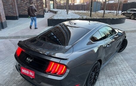Ford Mustang VI рестайлинг, 2019 год, 2 700 000 рублей, 7 фотография