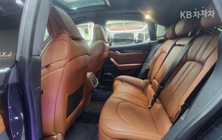 Maserati Levante I, 2021 год, 4 700 000 рублей, 8 фотография