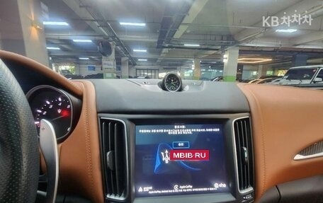 Maserati Levante I, 2021 год, 4 700 000 рублей, 15 фотография