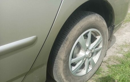 Toyota Corolla, 2005 год, 670 000 рублей, 6 фотография