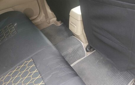Toyota Corolla, 2005 год, 670 000 рублей, 12 фотография