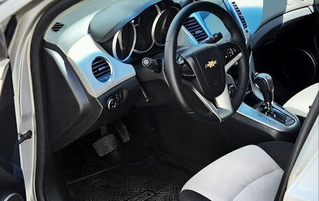 Chevrolet Cruze II, 2012 год, 930 000 рублей, 8 фотография