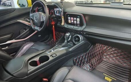 Chevrolet Camaro VI, 2017 год, 3 160 000 рублей, 9 фотография