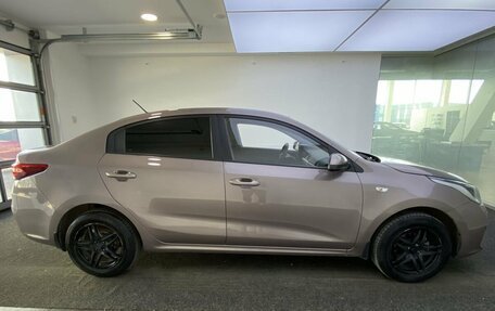 KIA Rio IV, 2018 год, 1 399 000 рублей, 5 фотография