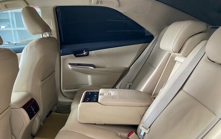Toyota Camry, 2012 год, 1 600 000 рублей, 10 фотография