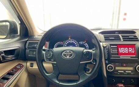 Toyota Camry, 2012 год, 1 600 000 рублей, 13 фотография