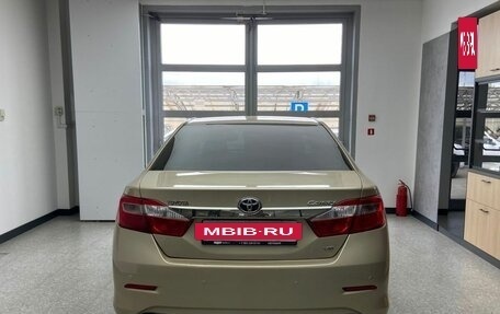 Toyota Camry, 2012 год, 1 600 000 рублей, 5 фотография